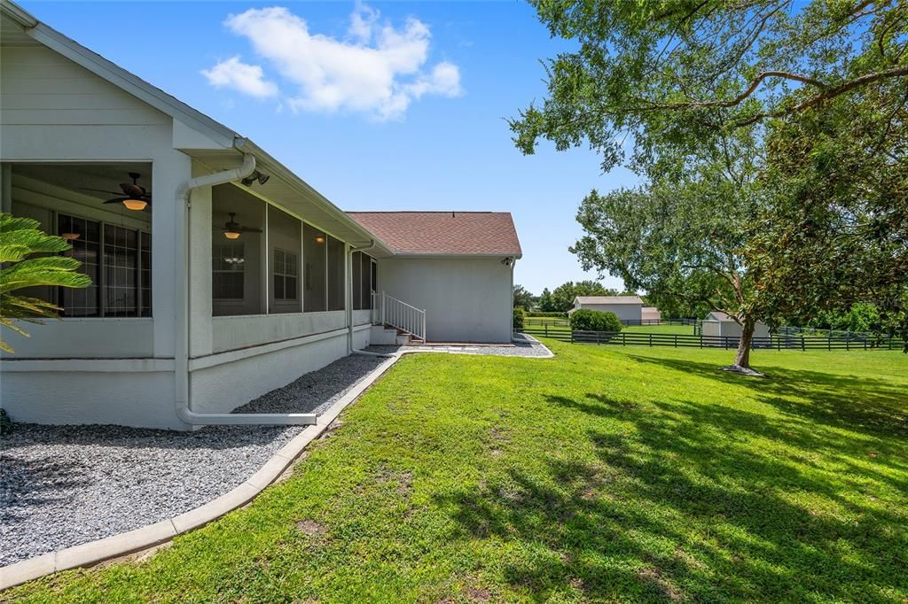 For Sale: $675,000 (4 beds, 2 baths, 2695 Square Feet)