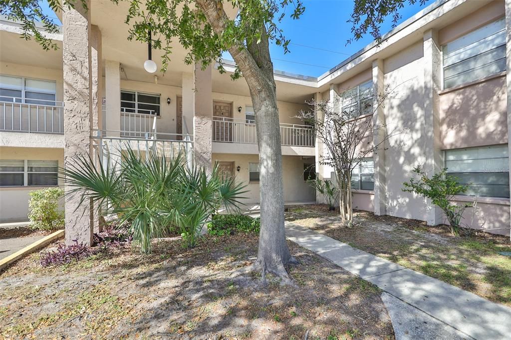 Recently Rented: $1,345 (1 beds, 1 baths, 500 Square Feet)