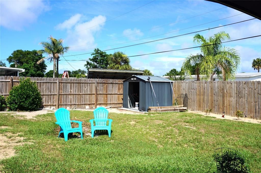 For Sale: $285,000 (4 beds, 2 baths, 1712 Square Feet)