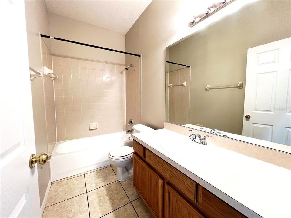 2nd Bathroom