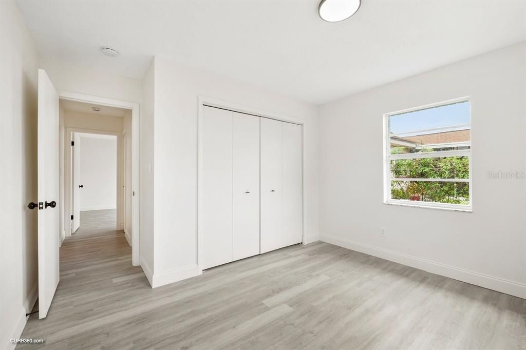 For Sale: $445,000 (3 beds, 2 baths, 1703 Square Feet)