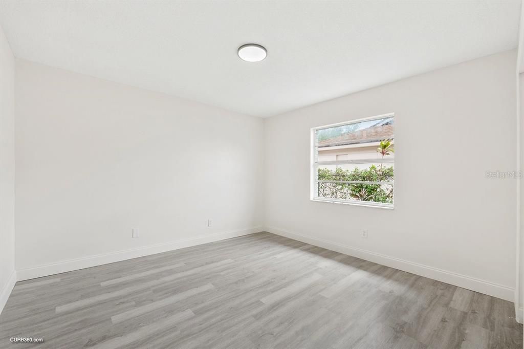 For Sale: $445,000 (3 beds, 2 baths, 1703 Square Feet)