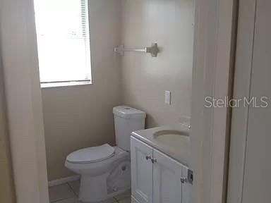 For Sale: $199,990 (2 beds, 2 baths, 864 Square Feet)