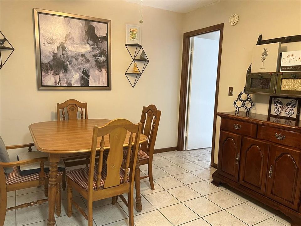 En Venta: $379,900 (3 camas, 2 baños, 1863 Pies cuadrados)