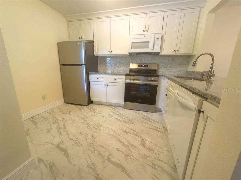 Beautiful Remodeled Kitchen