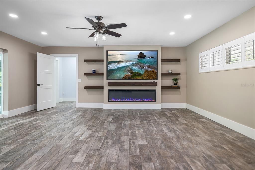 Living Room with Built-ins