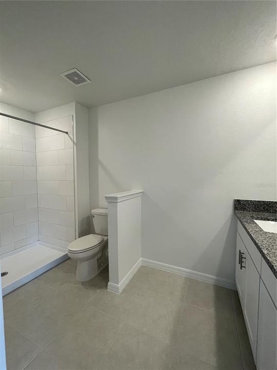 For Rent: $2,200 (3 beds, 2 baths, 1666 Square Feet)
