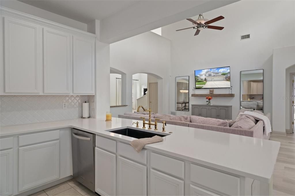 Active With Contract: $764,995 (4 beds, 2 baths, 3351 Square Feet)