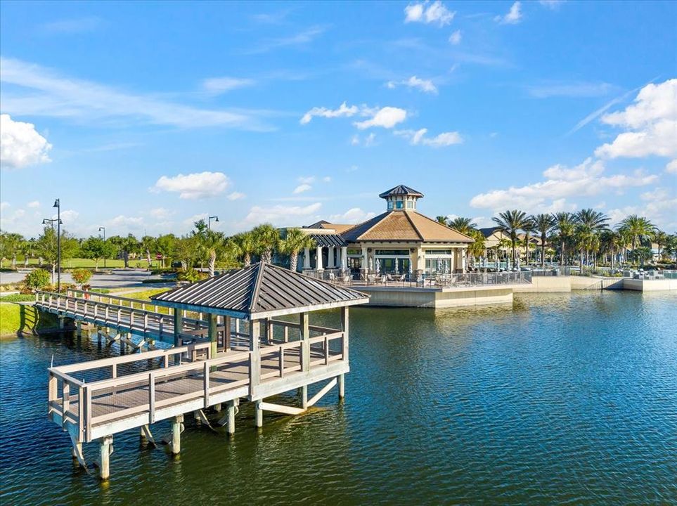 Active With Contract: $835,000 (3 beds, 3 baths, 2488 Square Feet)