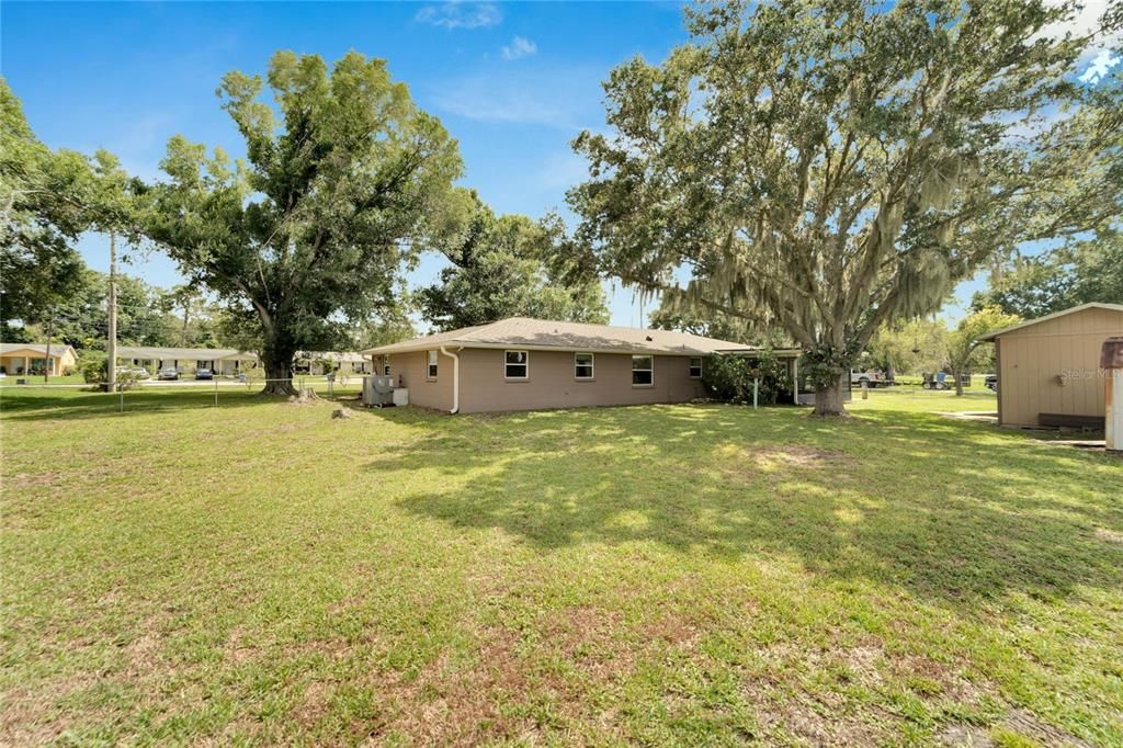 For Sale: $420,000 (3 beds, 2 baths, 1696 Square Feet)