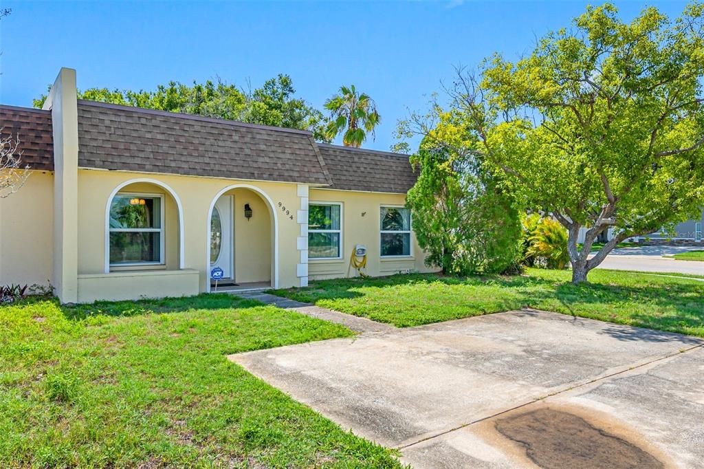 For Sale: $279,900 (3 beds, 2 baths, 1260 Square Feet)