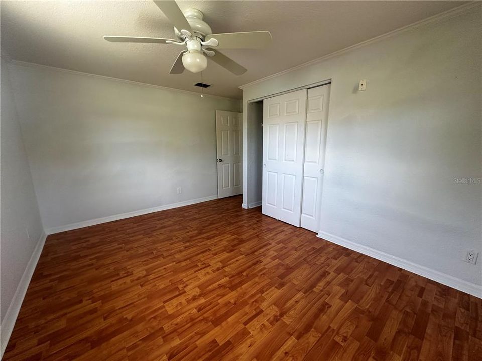 For Sale: $340,000 (4 beds, 2 baths, 1796 Square Feet)