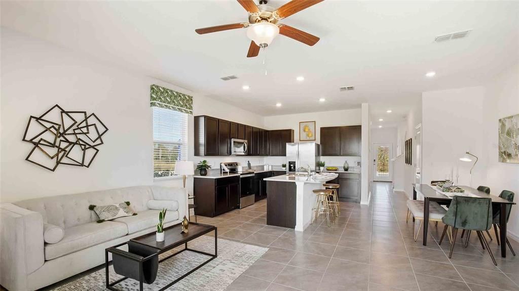 Active With Contract: $310,990 (3 beds, 2 baths, 1758 Square Feet)