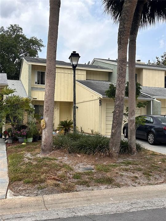 Recently Sold: $175,000 (2 beds, 1 baths, 1305 Square Feet)