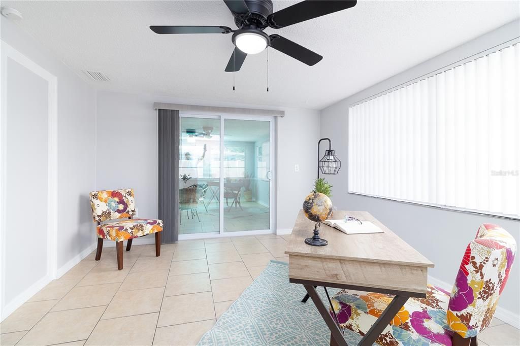 Active With Contract: $259,000 (3 beds, 2 baths, 1426 Square Feet)