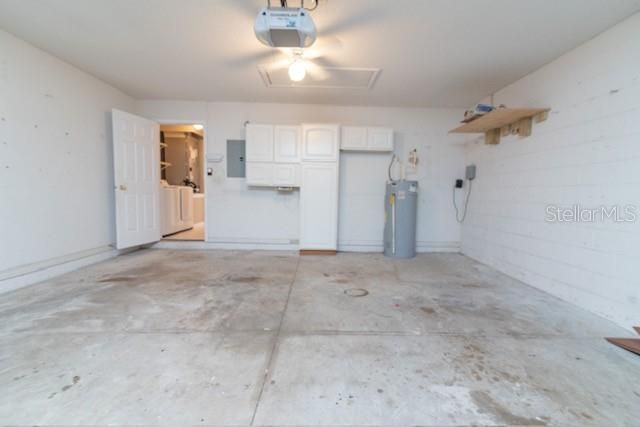 For Sale: $440,000 (3 beds, 2 baths, 1975 Square Feet)