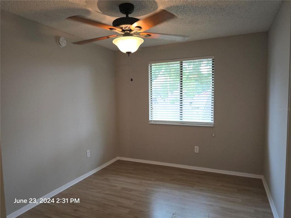 For Sale: $199,900 (3 beds, 2 baths, 1247 Square Feet)