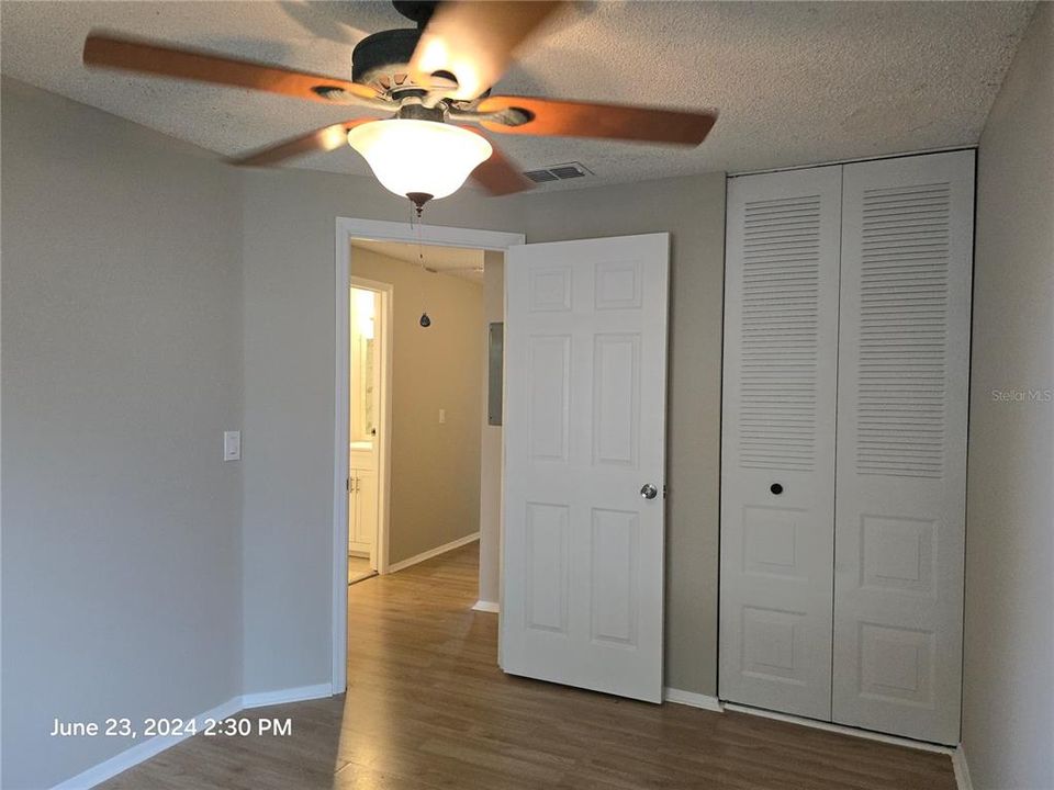 For Sale: $199,900 (3 beds, 2 baths, 1247 Square Feet)