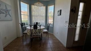 Active With Contract: $282,000 (3 beds, 2 baths, 1468 Square Feet)