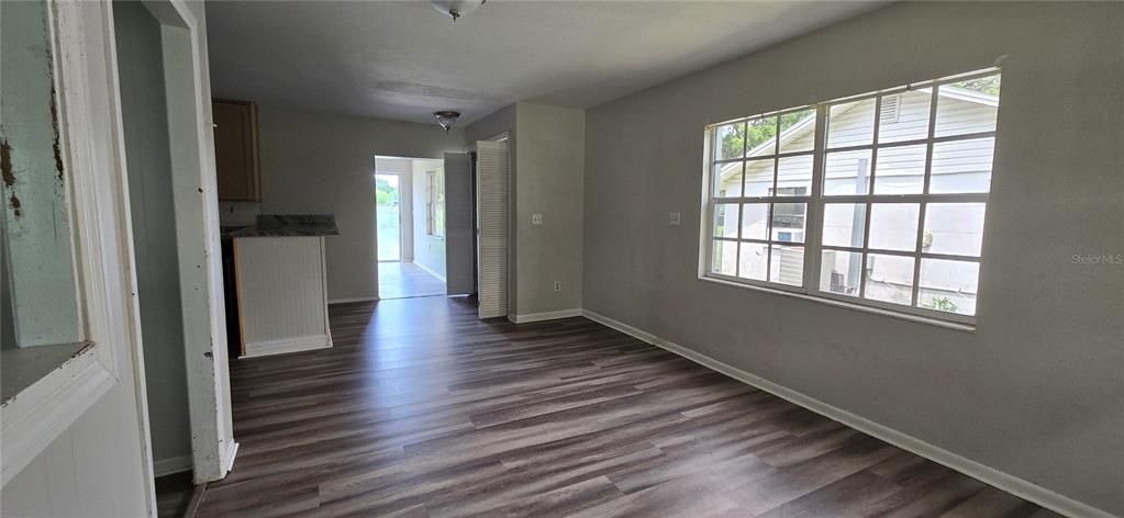 For Sale: $235,000 (3 beds, 1 baths, 1706 Square Feet)