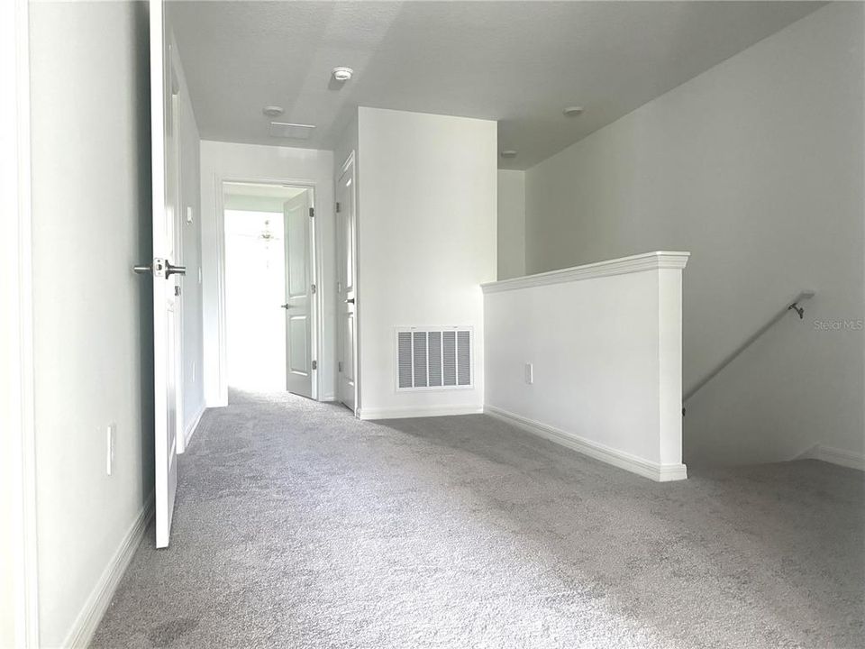 For Rent: $2,195 (3 beds, 3 baths, 1634 Square Feet)