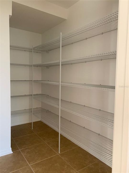 En Renta: $3,500 (5 camas, 4 baños, 3015 Pies cuadrados)