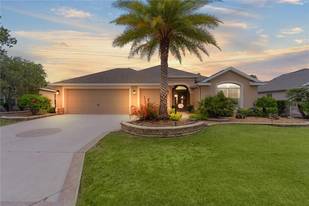 Stucco w/Golf Cart Garage