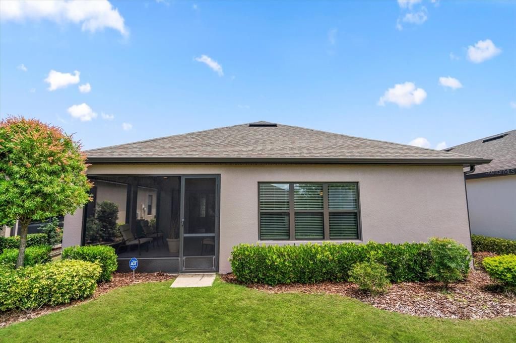 For Sale: $469,000 (2 beds, 2 baths, 1710 Square Feet)