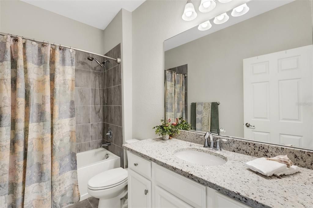 Guest Bathroom has a Tub too!