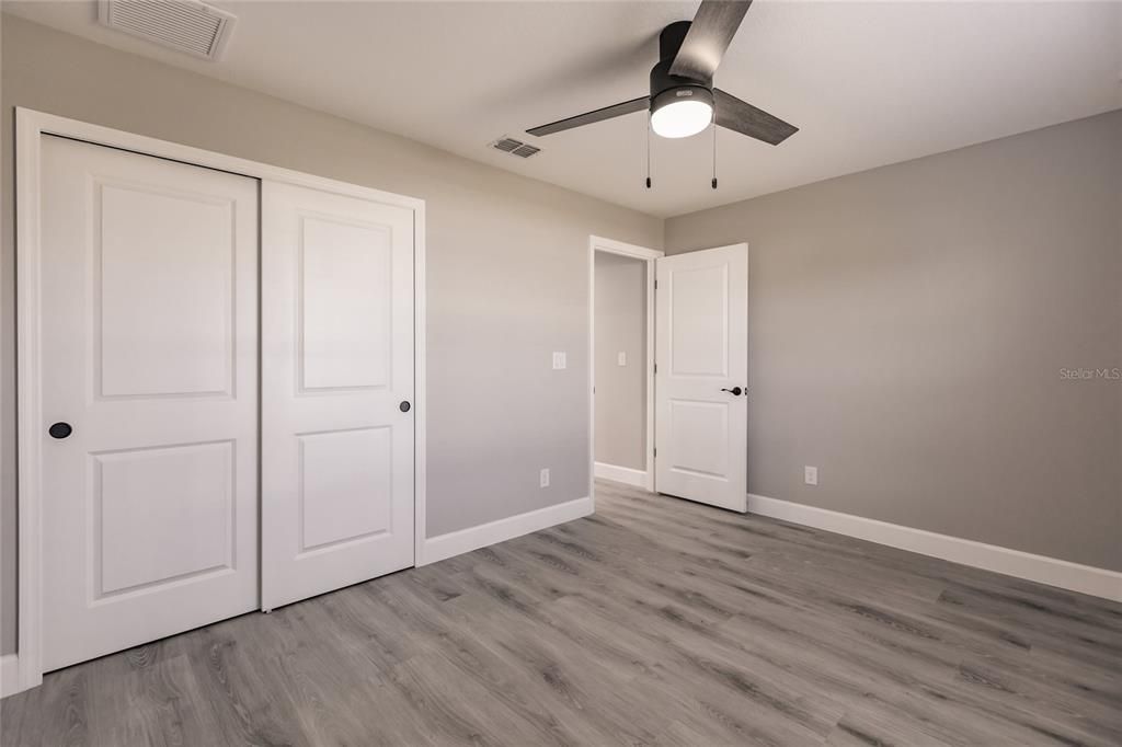 Active With Contract: $359,900 (4 beds, 2 baths, 1809 Square Feet)