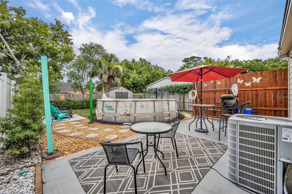 For Sale: $400,000 (3 beds, 2 baths, 1422 Square Feet)