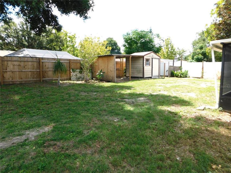 For Sale: $289,900 (3 beds, 1 baths, 1050 Square Feet)