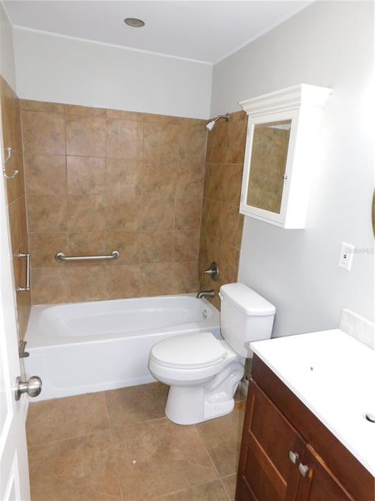 For Sale: $289,900 (3 beds, 1 baths, 1050 Square Feet)