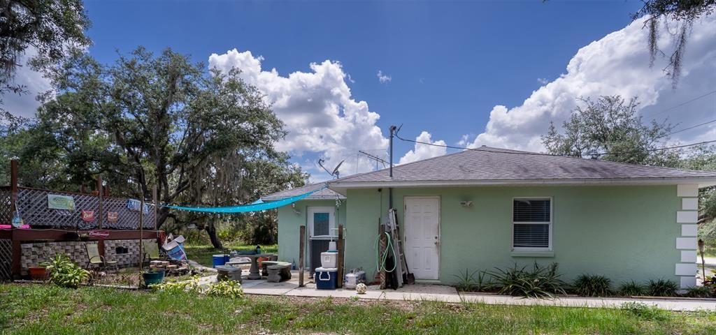 For Sale: $295,000 (3 beds, 2 baths, 1590 Square Feet)