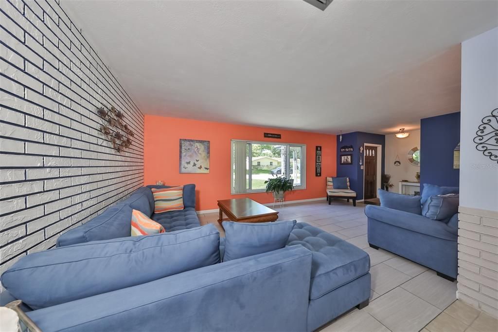 For Sale: $495,000 (2 beds, 2 baths, 1503 Square Feet)