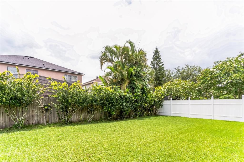 For Sale: $470,000 (4 beds, 2 baths, 1678 Square Feet)