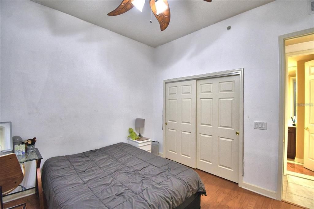 For Sale: $459,000 (2 beds, 2 baths, 1824 Square Feet)