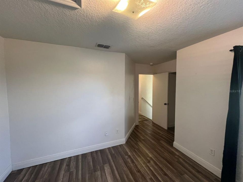 For Rent: $1,800 (3 beds, 2 baths, 1748 Square Feet)