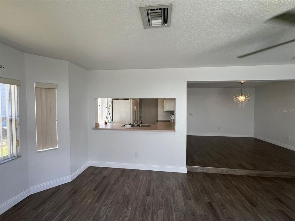 For Rent: $1,800 (3 beds, 2 baths, 1748 Square Feet)