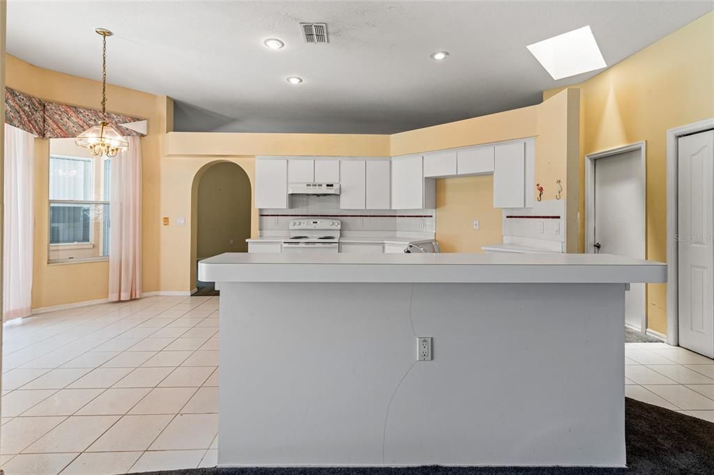 For Sale: $445,000 (3 beds, 2 baths, 2100 Square Feet)