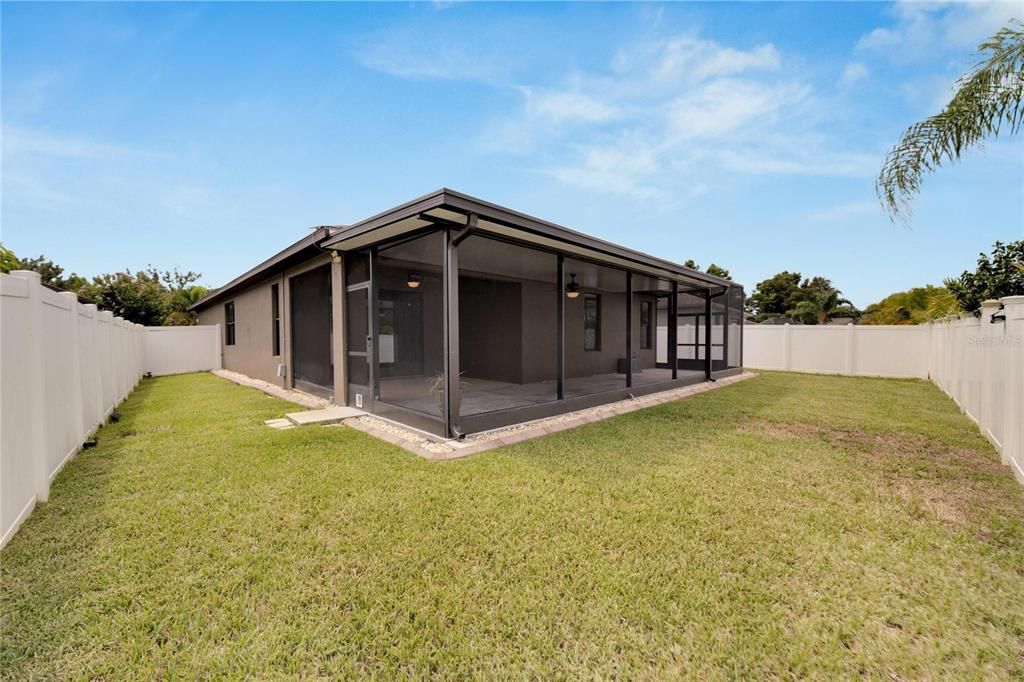 Covered, Screened Lanai with Ceiling Fans