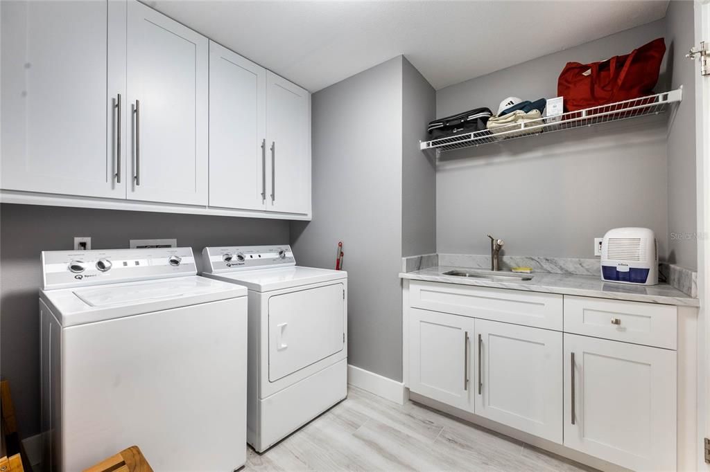 For Sale: $486,000 (2 beds, 2 baths, 1638 Square Feet)