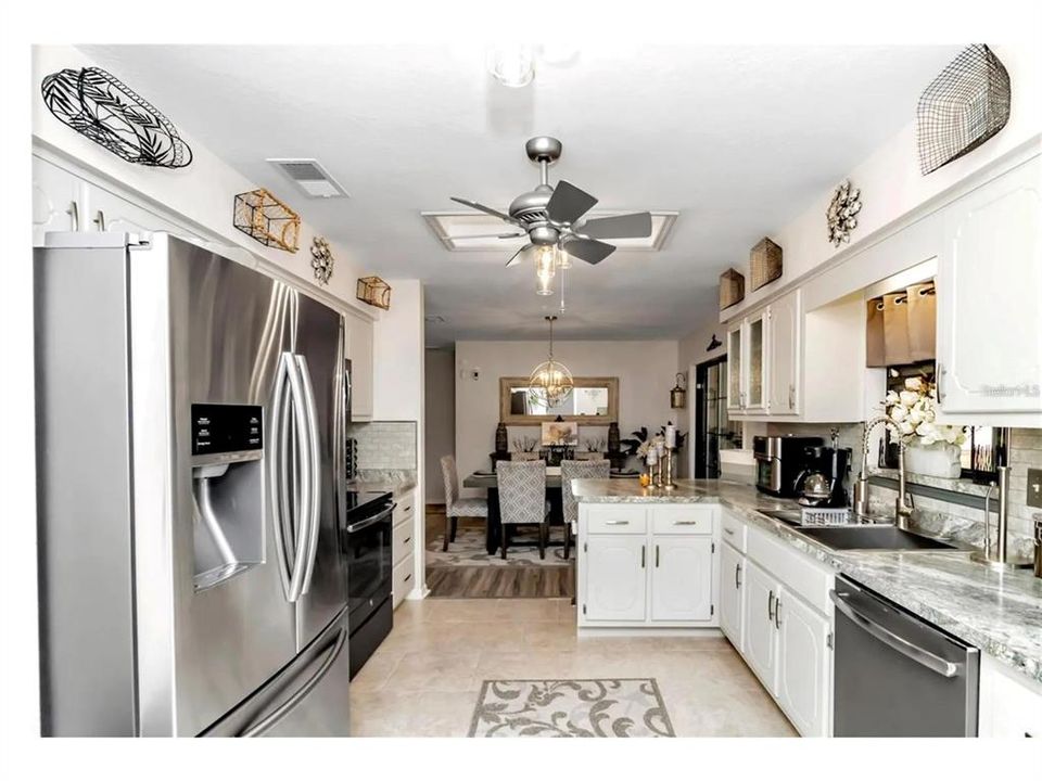 For Sale: $407,900 (3 beds, 2 baths, 1804 Square Feet)
