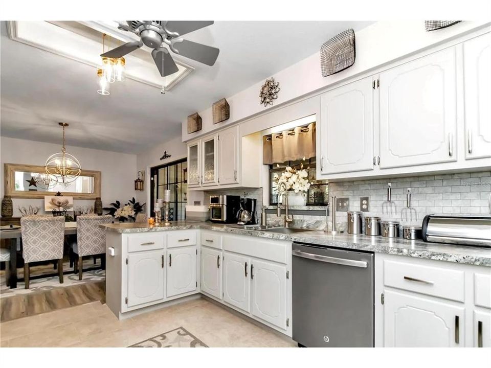 For Sale: $407,900 (3 beds, 2 baths, 1804 Square Feet)