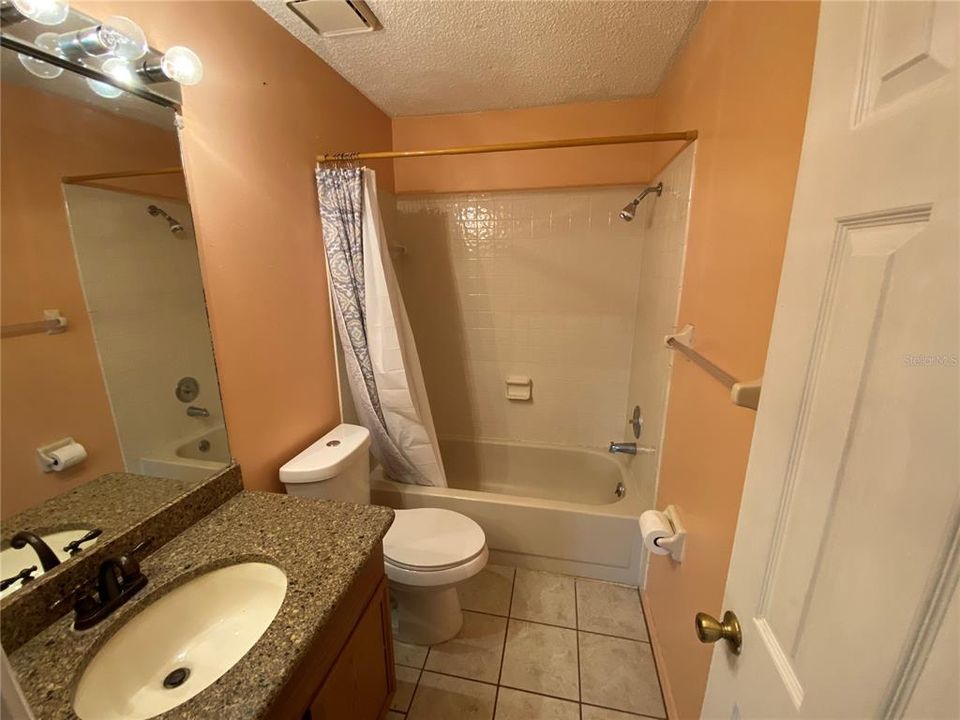 For Rent: $1,750 (2 beds, 2 baths, 1104 Square Feet)