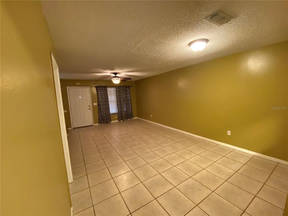 For Rent: $1,750 (2 beds, 2 baths, 1104 Square Feet)