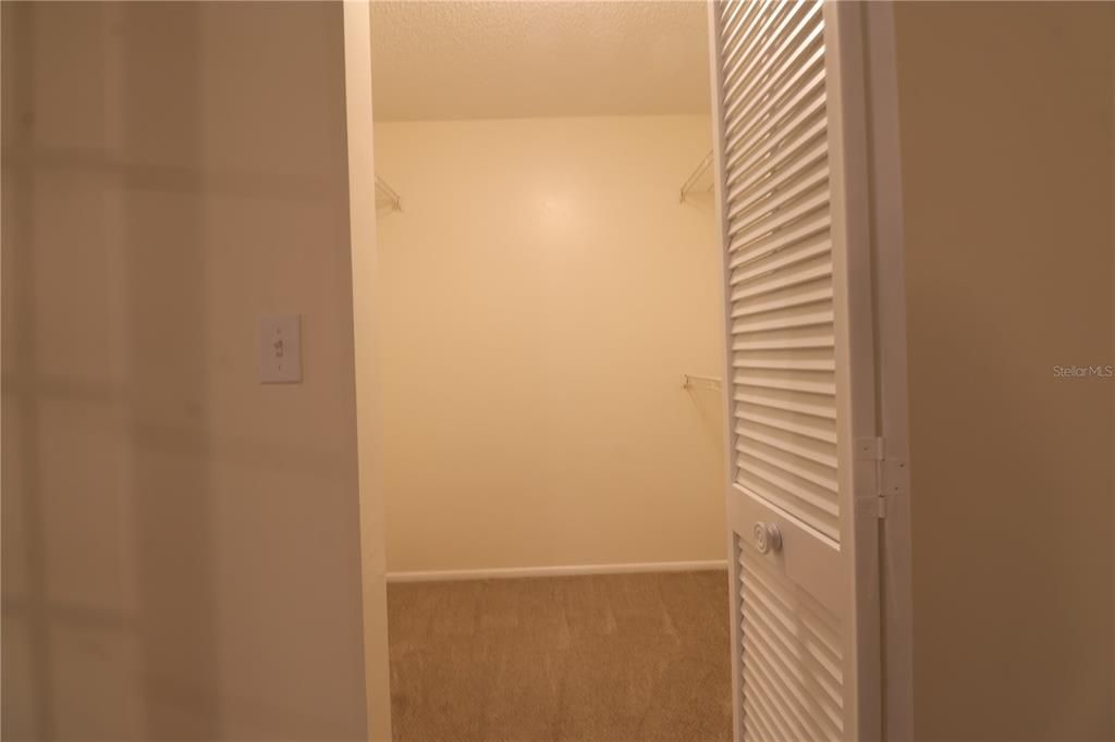 For Sale: $283,500 (2 beds, 2 baths, 1314 Square Feet)