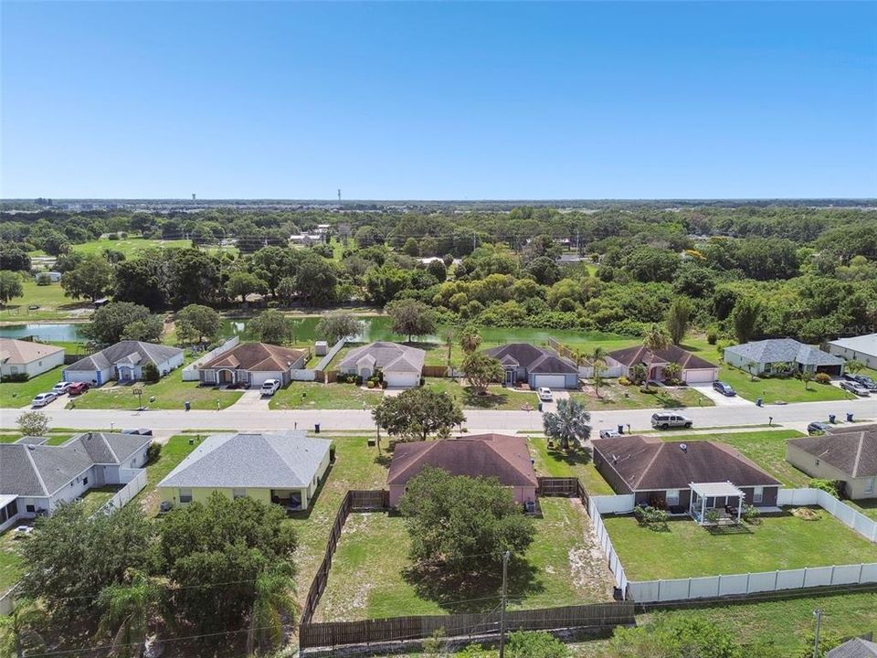 For Sale: $344,000 (3 beds, 2 baths, 1299 Square Feet)