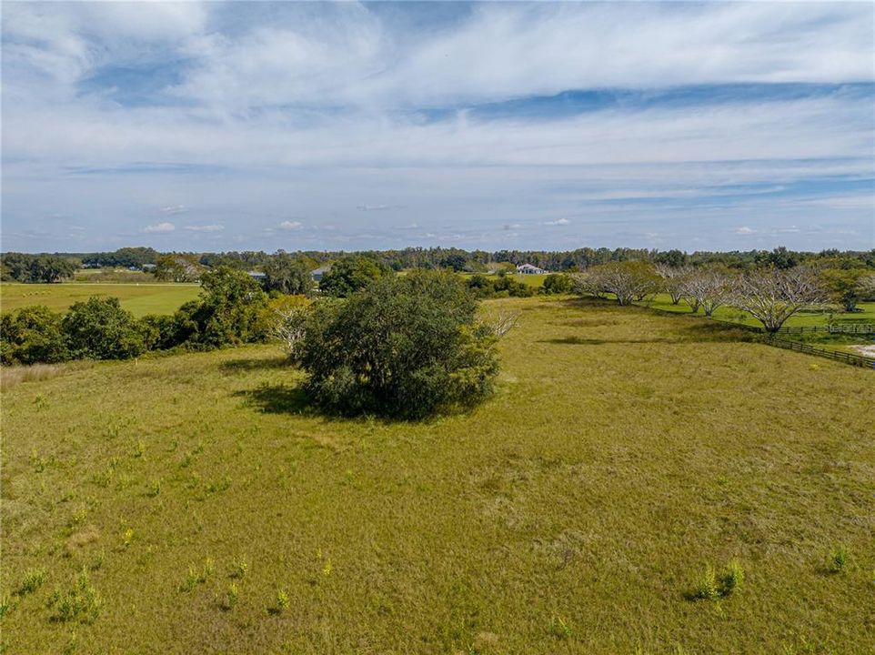 En Venta: $239,900 (4.88 acres)