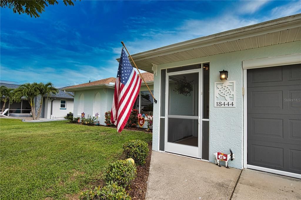 For Sale: $420,000 (3 beds, 2 baths, 1728 Square Feet)